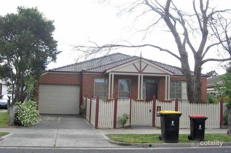 17 Manoon Rd, Clayton South, VIC 3169