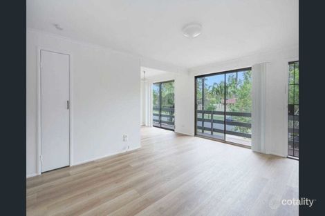 Property photo of 308 Government Road Labrador QLD 4215