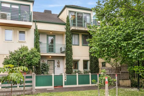 4-6 Simpson Walk, Kensington, VIC 3031