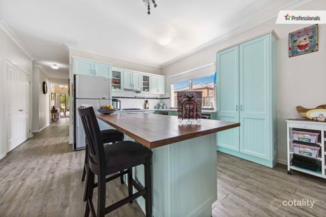Property photo of 3 Wakefields Drive Brookfield VIC 3338