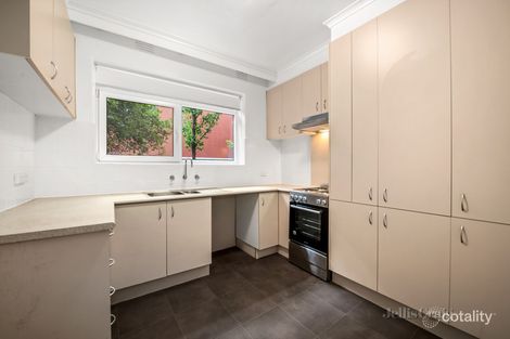 Property photo of 2/316 Dandenong Road St Kilda East VIC 3183