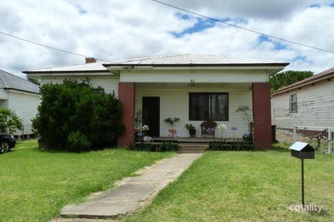 Property photo of 98 Denison Street West Tamworth NSW 2340