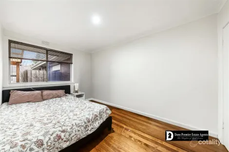 Property photo of 2/15A Koonalda Grove Dandenong North VIC 3175