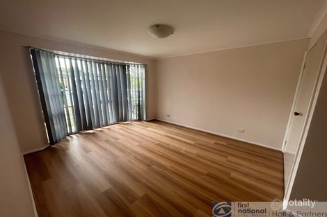 Property photo of 10 Howitt Court Berwick VIC 3806