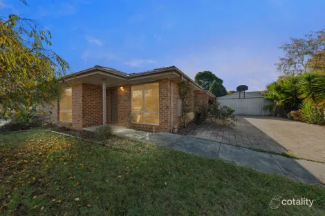 Property photo of 8 Kara Court Pakenham VIC 3810