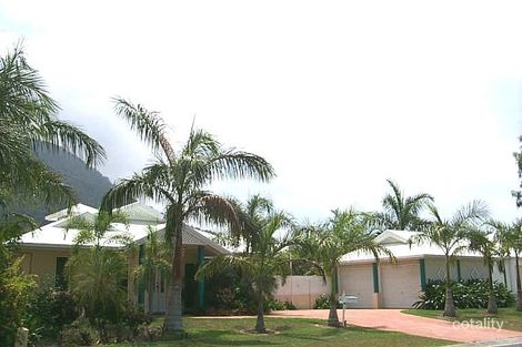Property photo of 27 Oliva Street Palm Cove QLD 4879