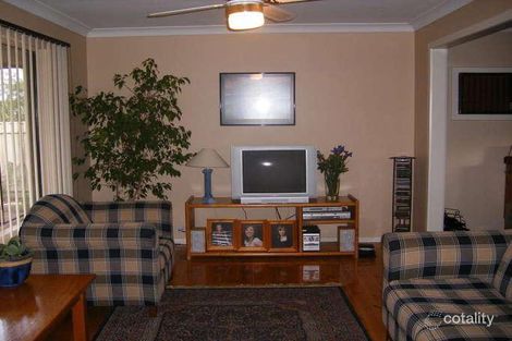 Property photo of 383 States Road Morphett Vale SA 5162