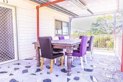 Property photo of 1 Tambelin Street Tuggerah NSW 2259