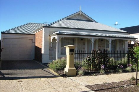 33 Hindmarsh Cct, Mawson Lakes, SA 5095