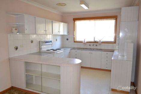 Property photo of 16 Ruby Street Goulburn NSW 2580