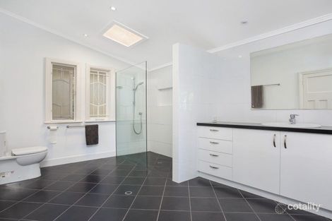 Property photo of 28 Sellheim Street Grange QLD 4051