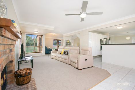 Property photo of 8 Riviera Court Cornubia QLD 4130