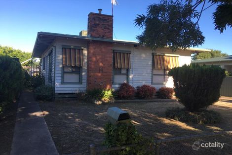 Property photo of 18 Oak Avenue Benalla VIC 3672