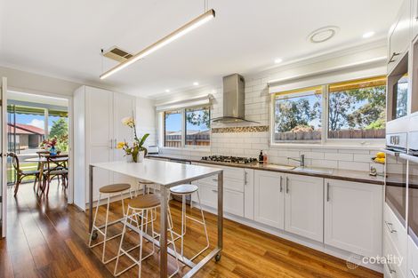 Property photo of 6 Lillypilly Crescent Kings Park VIC 3021