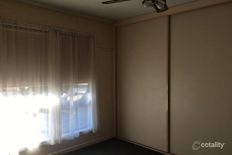 Property photo of 18 Oak Avenue Benalla VIC 3672