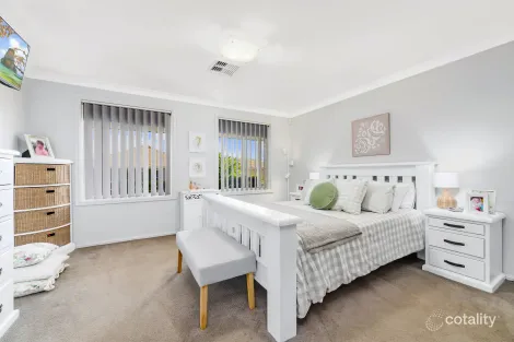 Property photo of 24 Bengal Crescent Elderslie NSW 2570