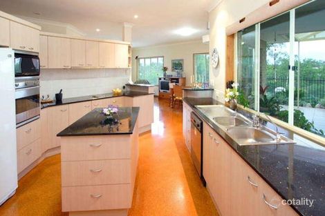 Property photo of 58 Allamanda Crescent Albany Creek QLD 4035