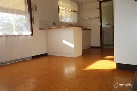 Property photo of 13 Meadowbank Drive Dubbo NSW 2830