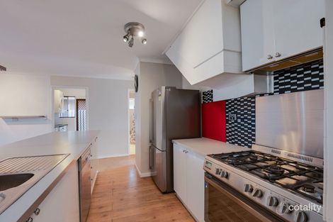 30 Rosekelly Rd, Gosnells, WA 6110