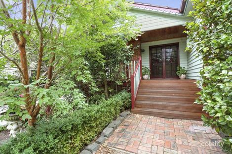 3 Eastfield Rd, Ringwood East, VIC 3135