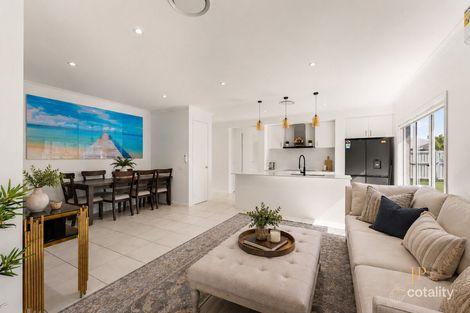 Property photo of 22 Sunset Circuit Flagstone QLD 4280