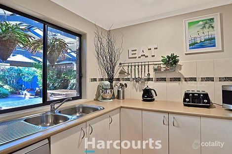 Property photo of 10 Scarlet Crescent Pakenham VIC 3810