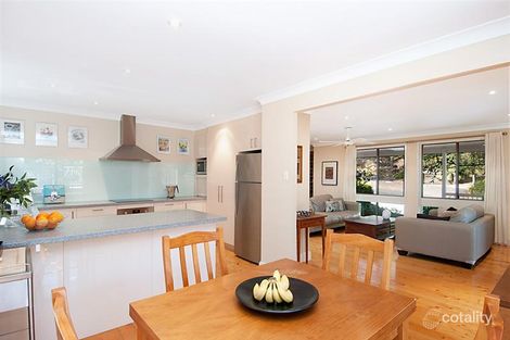 Property photo of 2 Easter Parade North Avoca NSW 2260