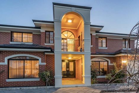 Property photo of 17 Stonewall Circuit Landsdale WA 6065