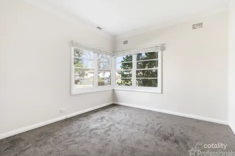 Property photo of 45 Tobruk Crescent Orange NSW 2800