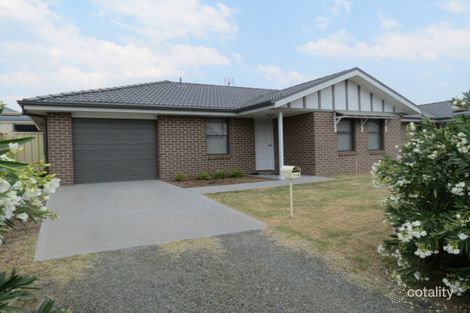 Property photo of 51 Melbourne Street Aberdare NSW 2325