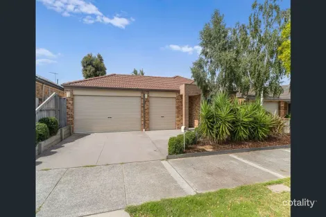 57 Springhill Dr, Cranbourne, VIC 3977