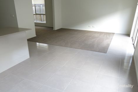 Property photo of 8 Drift Lane Armstrong Creek VIC 3217