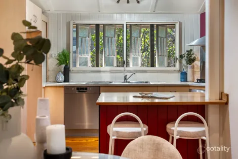 Property photo of 12 Albury Street Pimlico QLD 4812