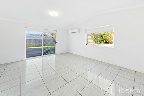 Property photo of 65 Hummingbird Crescent Wishart QLD 4122