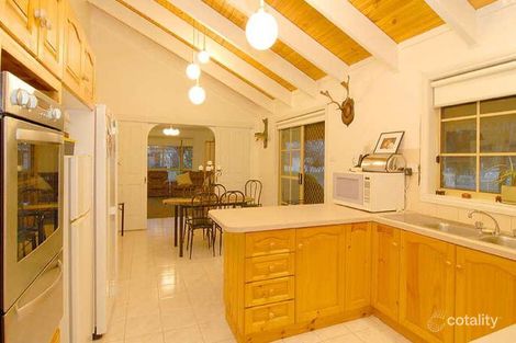 Property photo of 13 Thames Boulevard Werribee VIC 3030