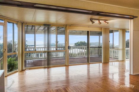 Property photo of 16 Reads Road Wamberal NSW 2260