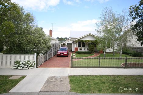 11 Girton Cres, Manifold Heights, VIC 3218