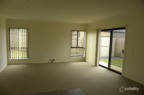 Property photo of 7/103 Army Road Pakenham VIC 3810