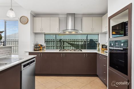 Property photo of 31 Brigalow Bend Ellenbrook WA 6069