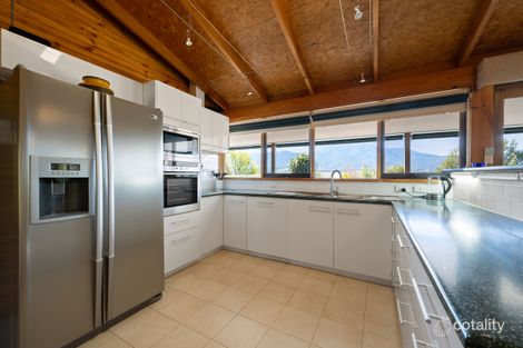 Property photo of 8-10 Lambert Street Tawonga VIC 3697