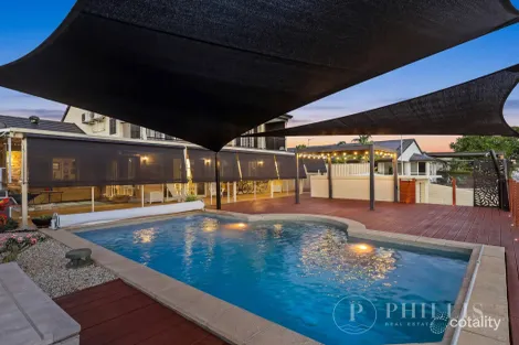 Property photo of 44 Oxley Drive Paradise Point QLD 4216