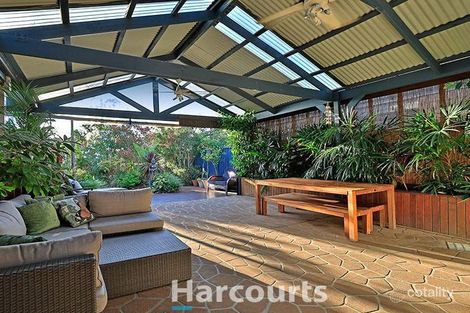 Property photo of 10 Scarlet Crescent Pakenham VIC 3810