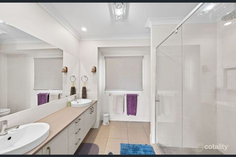 Property photo of 44-50 Bass Street Barellan Point QLD 4306