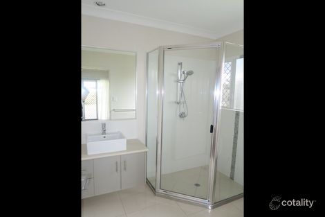 Property photo of 43 Landsborough Drive Smithfield QLD 4878