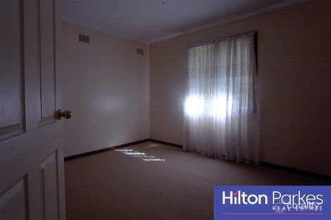 Property photo of 15 Lucena Crescent Lethbridge Park NSW 2770