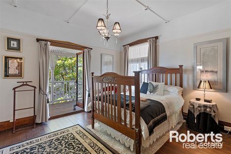 Property photo of 1-3 Malunnah Close Devonport TAS 7310