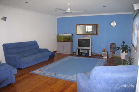 Property photo of 55 Wommara Avenue Belmont North NSW 2280