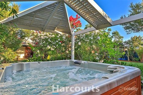 Property photo of 10 Scarlet Crescent Pakenham VIC 3810