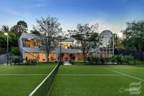 9 Mccutcheon Cl, Mount Eliza, VIC 3930