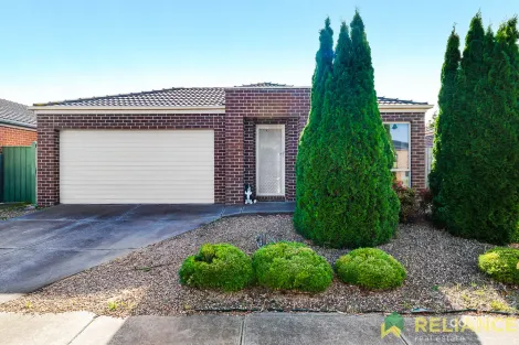 38 Saltbush Cres, Brookfield, VIC 3338